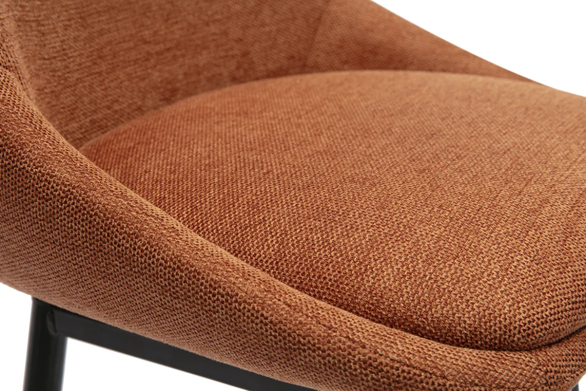 Tabourets de bar pivotants 360° en tissu effet velours texturé terre brûlée et métal H66 cm (lot de 2) ALESS