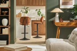 Tabourets de bar relevables design en tissu effet velours texturé terre brûlée et métal noir BARNET (lot de 2)