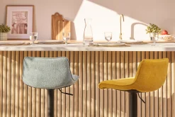 Tabourets de bar réglables pivotants 360° en tissu effet velours texturé jaune moutarde et métal (lot de 2) BOOST