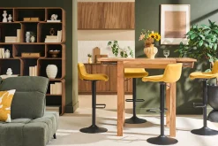 Tabourets de bar réglables pivotants 360° en tissu effet velours texturé jaune moutarde et métal (lot de 2) BOOST