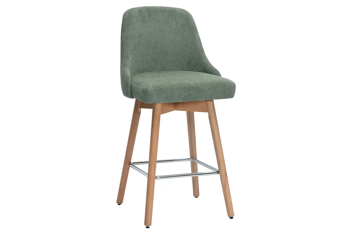 Tabourets de bar scandinaves pivotants 360° en tissu chenille vert kaki et bois hêtre massif H65 cm (lot de 2) HASTA