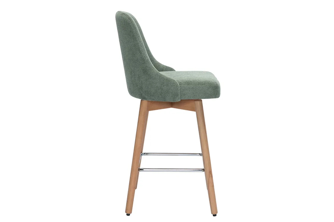Tabourets de bar scandinaves pivotants 360° en tissu chenille vert kaki et bois hêtre massif H65 cm (lot de 2) HASTA