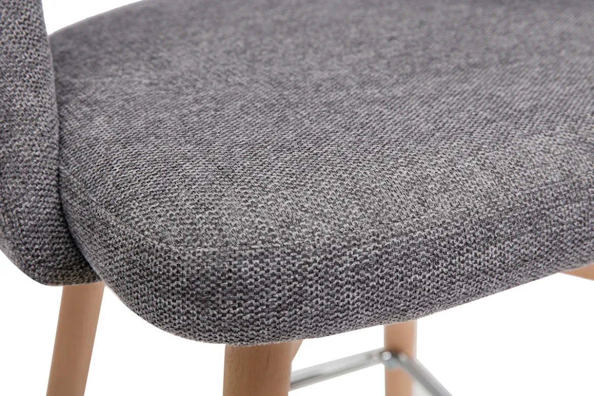 Tabourets de bar scandinaves tissu effet velours texturé gris et hévéa massif 65 cm (lot de 2) COSETTE