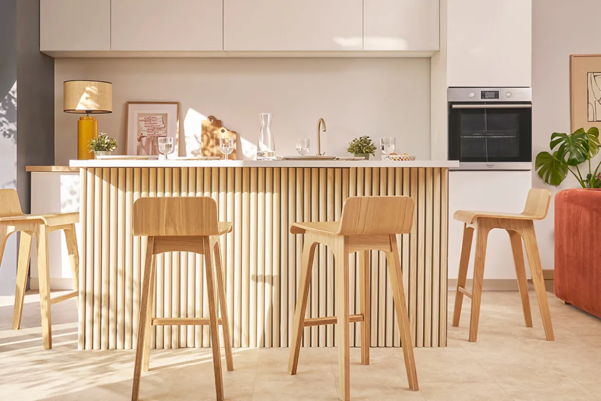 Tabourets de bar scandinaves bois clair H65 cm (lot de 2) BALTIK