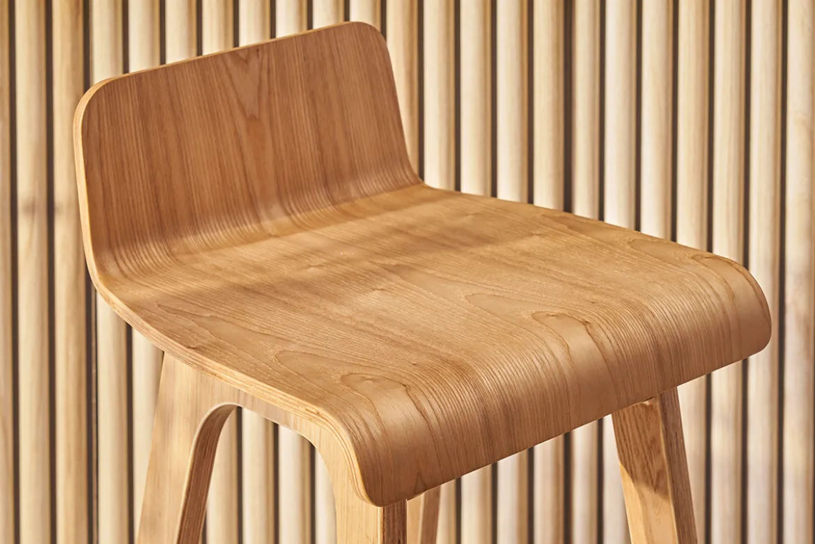 Tabourets de bar scandinaves bois clair H65 cm (lot de 2) BALTIK