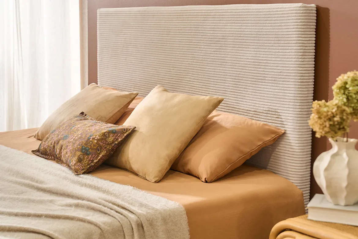 Tête de lit en tissu velours côtelé beige L160 cm YOLANDA